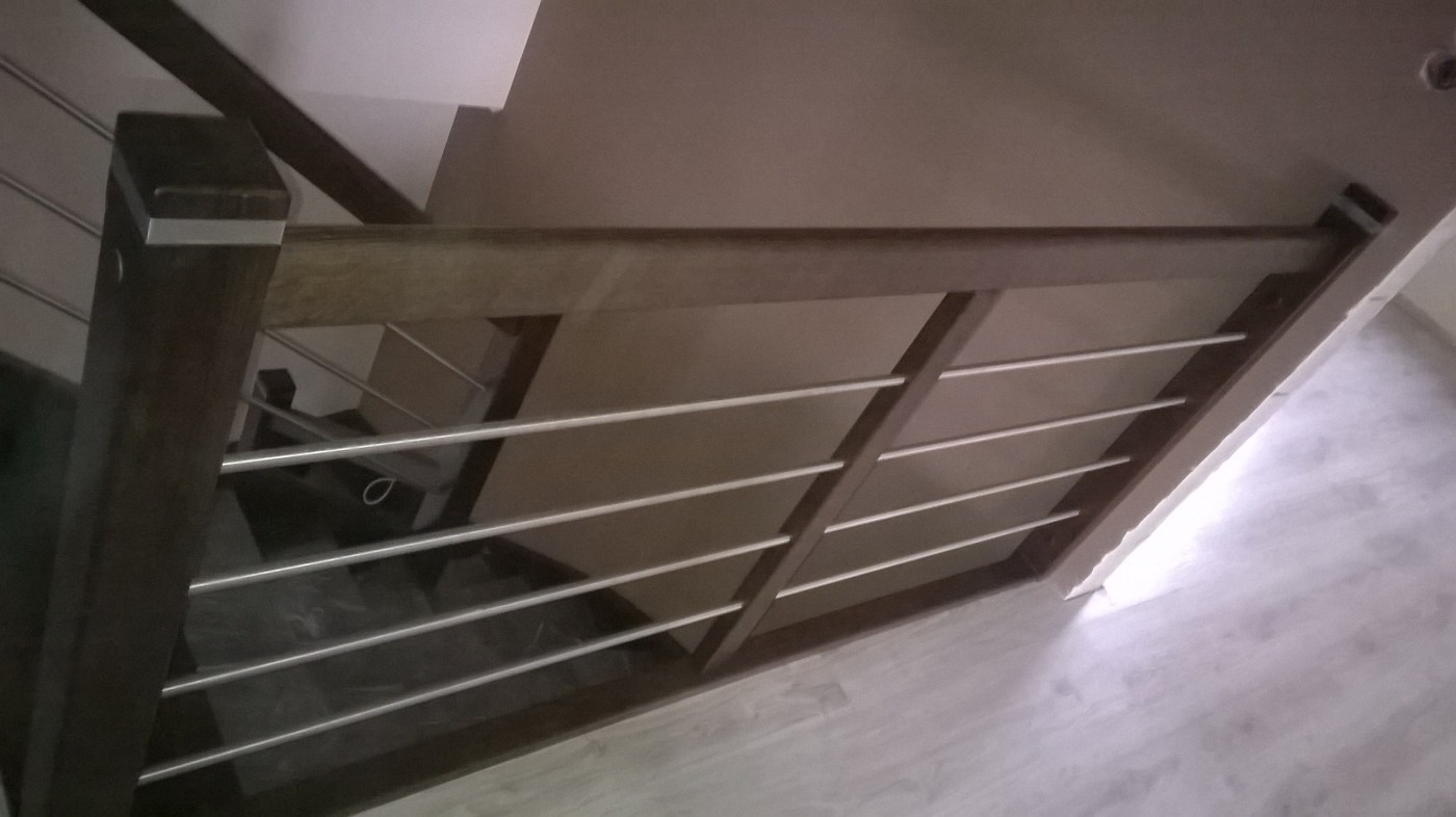 Schody drewniane na wymiar S52