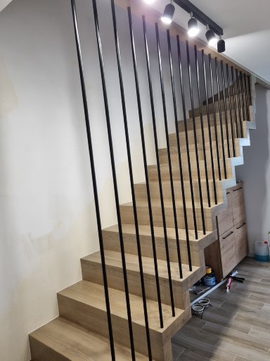 Schody drewniane na wymiar S110