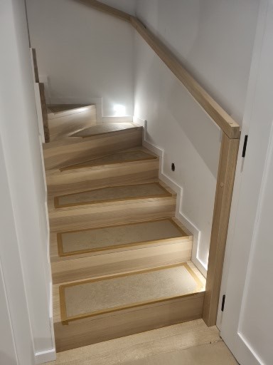 Schody drewniane na wymiar S130